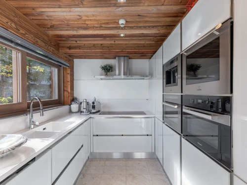 Chalet Courchevel 1850, 5 bedrooms, 10 persons - photo_14896110345