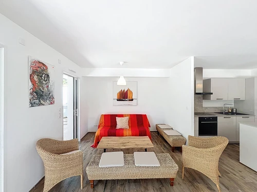 Apartment Saint-Cyr-sur-Mer, 2 bedrooms, 6 persons - photo_1011825531266