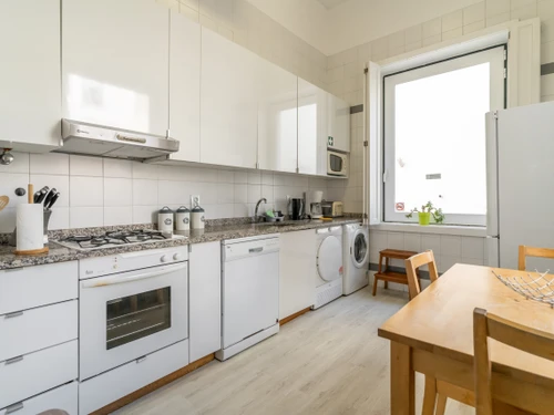 Apartment Lisbon, 3 bedrooms, 9 persons - photo_1011825556211