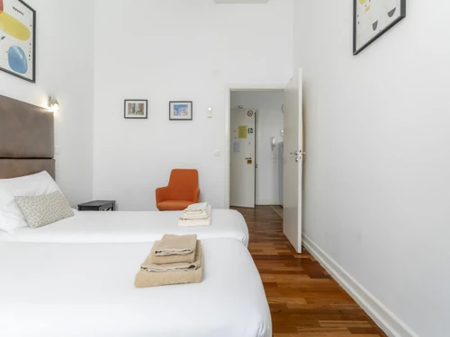Apartment Lisbon, 2 bedrooms, 5 persons - photo_1011825556364
