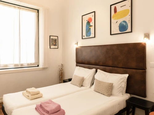 Apartment Lisbon, 2 bedrooms, 5 persons - photo_1011825556364