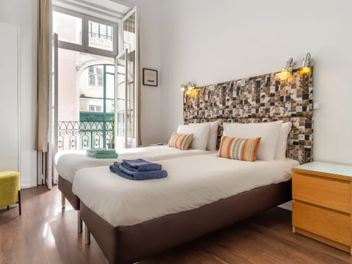 Apartment Lisbon, 3 bedrooms, 8 persons - photo_1011825556761