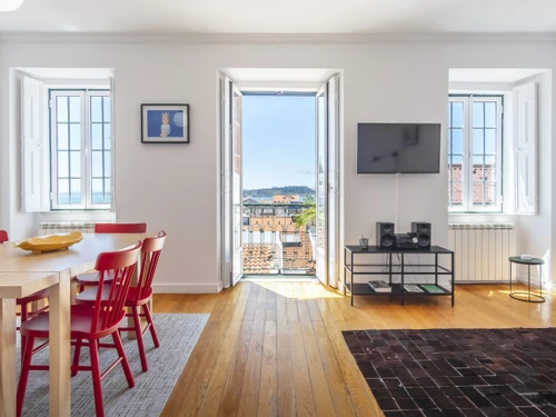 Apartment Lisbon, 2 bedrooms, 6 persons - photo_1011825557055