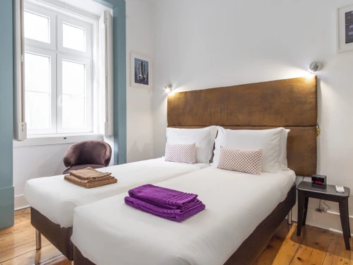 Apartment Lisbon, 3 bedrooms, 8 persons - photo_1011825557498