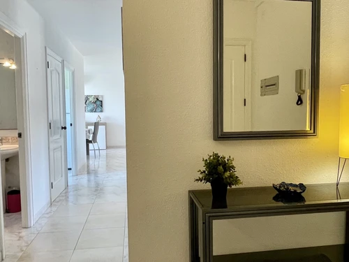 Apartment Pals, 2 bedrooms, 4 persons - photo_18949605028