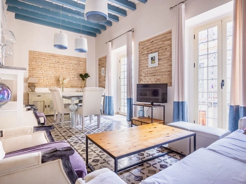 Apartamento Sevilla, 2 dormitorios, 4 personas - photo_1011830382086