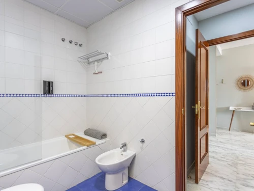 Apartment Bormujos, 1 bedroom, 4 persons - photo_1011830382605