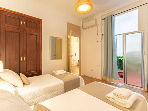 Apartment Seville, 2 bedrooms, 4 persons - photo_1011830382747