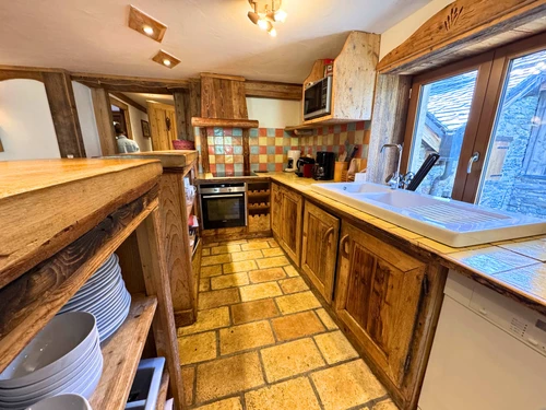 Chalet Les Menuires, 7 bedrooms, 15 persons - photo_13783602631