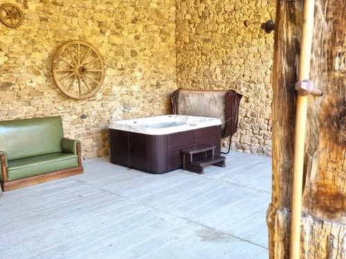 Gîte Saint-Denis-sur-Coise, 5 pièces, 10 personnes - photo_1011832022936