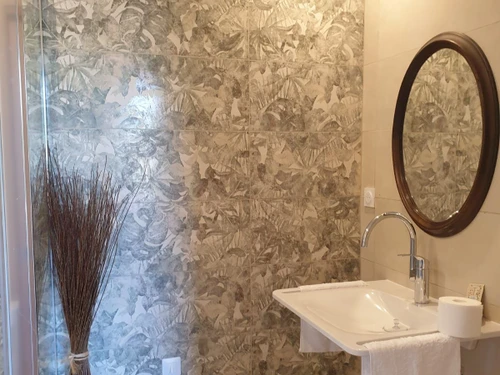 Guestroom Bazouges Cré sur Loir, 1 pièce, 2 personnes - photo_1011830472379