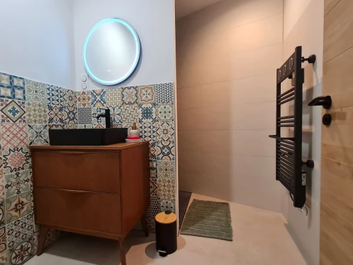 Guestroom Ormes-et-Ville, 1 pièce, 2 personnes - photo_1011832513411