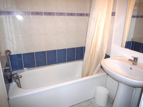 Apartment Les Sables-d'Olonne, 2 bedrooms, 6 persons - photo_8375667208