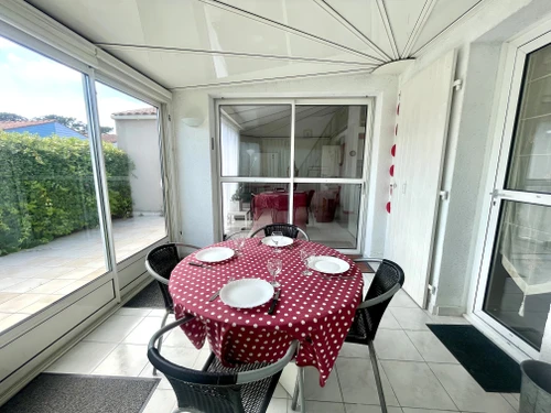 Villa Les Sables-d'Olonne, 2 bedrooms, 4 persons - photo_8375675848