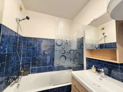 Apartment Six-Fours-les-Plages, studio flat, 2 persons - photo_1011833926465