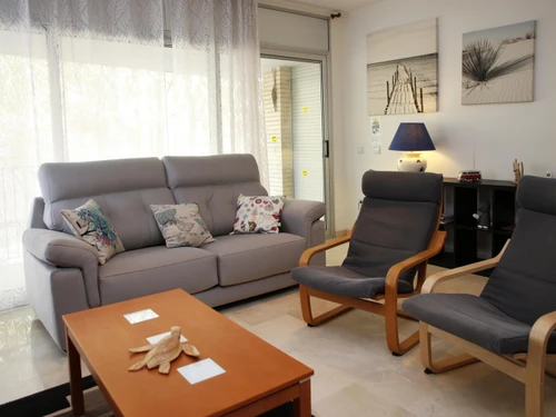 Apartamento Torredembarra, 3 dormitorios, 6 personas - photo_18448302383