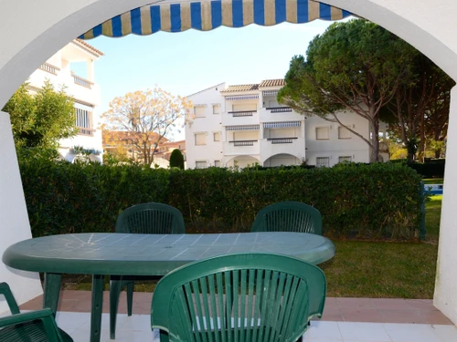 Apartment Pals, 2 bedrooms, 5 persons - photo_18949608980