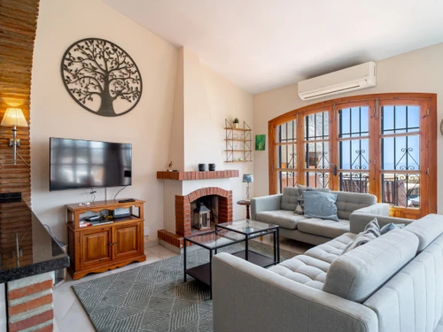 Casa rural Nerja, 2 dormitorios, 4 personas - photo_1011837685411