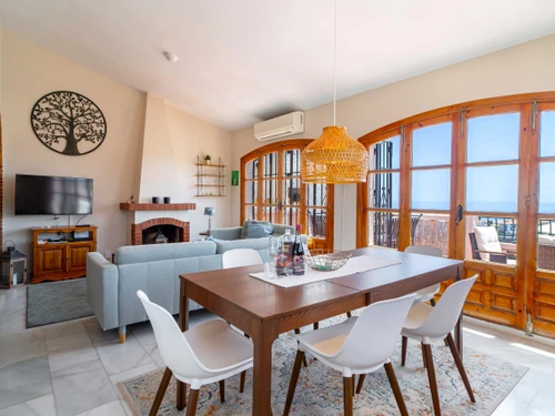 Casa rural Nerja, 2 dormitorios, 4 personas - photo_1011837685411