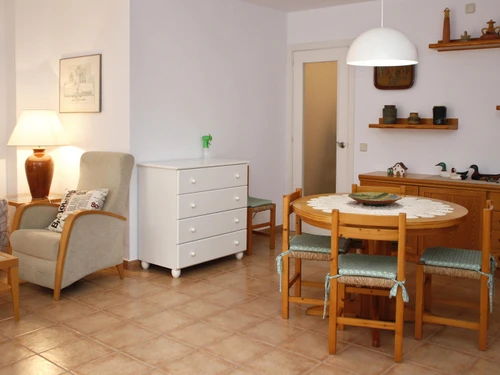 Apartamento Torredembarra, 3 dormitorios, 5 personas - photo_18448292424