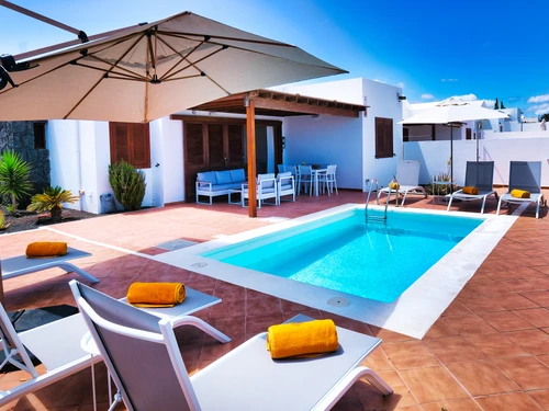 Villa Playa Blanca, 3 bedrooms, 6 persons - photo_1011713120305