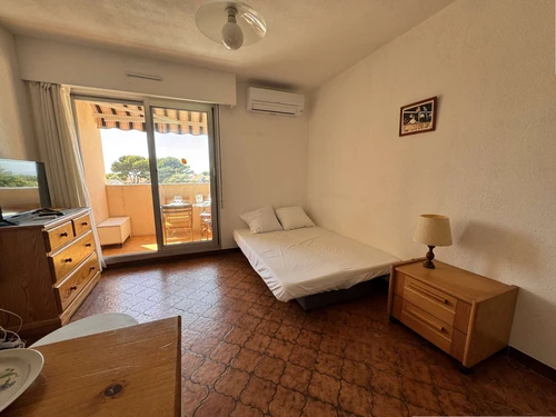 Appartement Six-Fours-les-Plages, 1 pièce, 4 personnes - photo_1011844501383