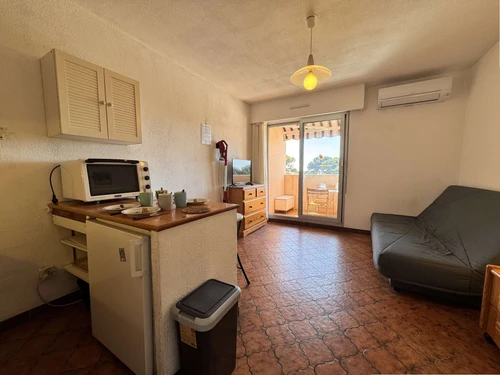Appartement Six-Fours-les-Plages, 1 pièce, 4 personnes - photo_1011844501383