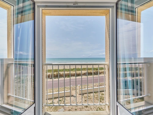 Villa Saint-Germain-sur-Ay, 3 bedrooms, 8 persons - photo_1011811796899