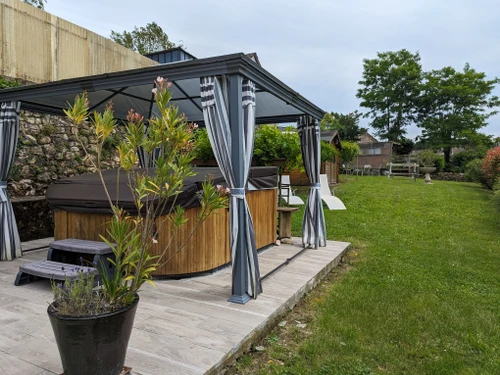 Gasthaus Le Blanc, 3 Schlafzimmer, 8 Personen - photo_1011845844593