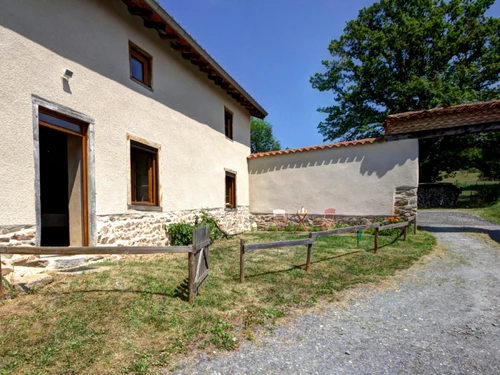 Gîte Panissières, 4 pièces, 6 personnes - photo_1011845923210