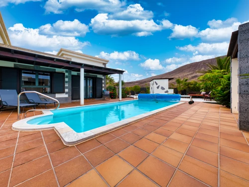 Villa Playa Blanca, 3 bedrooms, 8 persons - photo_1011713118272