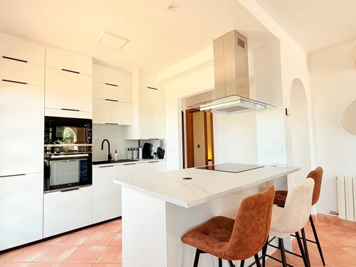 Villa Roses, 4 pièces, 6 personnes - photo_1011776731714