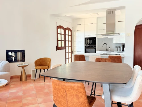 Villa Roses, 4 pièces, 6 personnes - photo_1011776731714