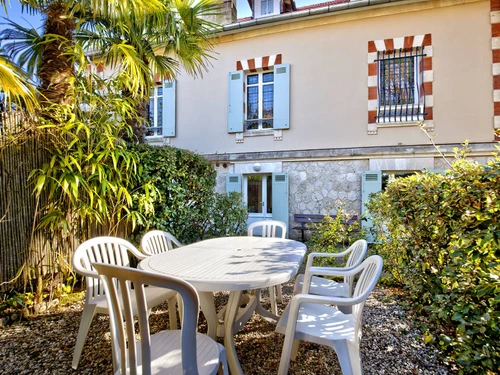 Apartamento Arcachón, 2 dormitorios, 6 personas - photo_1011354036911