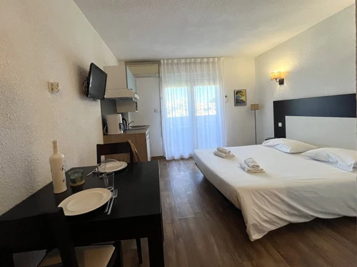 Apartment Saint-Florent, studio flat, 2 persons - photo_1011848608150