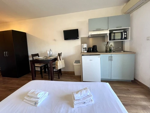 Apartment Saint-Florent, studio flat, 2 persons - photo_1011848608150