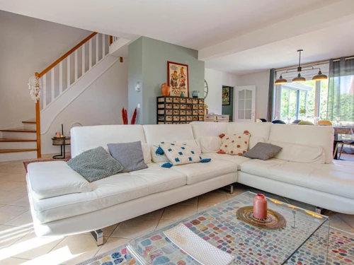 Gite Saint-Julien-les-Villas, 4 bedrooms, 8 persons - photo_1011852487795