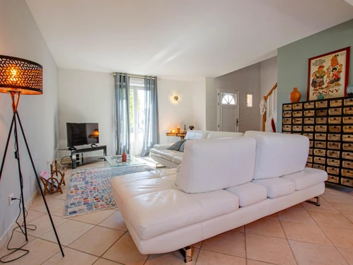 Gite Saint-Julien-les-Villas, 4 bedrooms, 8 persons - photo_1011852487795