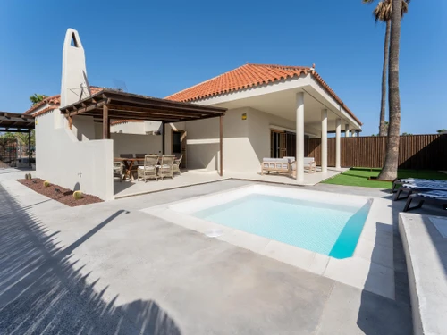 Villa San Bartolomé de Tirajana, 2 bedrooms, 4 persons - photo_1011853436548
