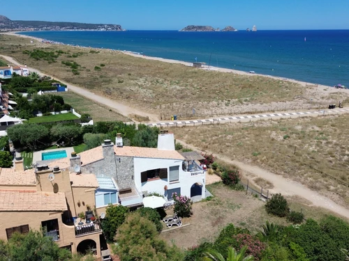 Villa Torroella de Montgrí, 2 bedrooms, 4 persons - photo_19081614514