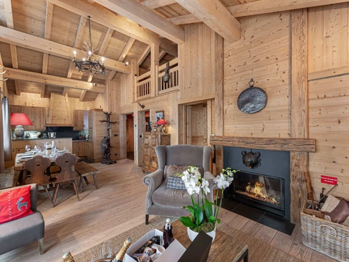Chalet Courchevel 1550, 5 bedrooms, 12 persons - photo_16089762255
