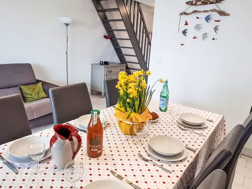 Apartment Sanary-sur-Mer, 3 bedrooms, 6 persons - photo_1011404324267