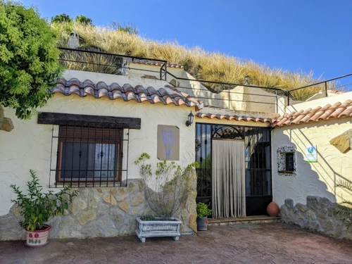 Villa Jaén, 4 bedrooms, 8 persons - photo_1011858678356