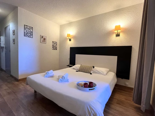 Apartment Saint-Florent, studio flat, 2 persons - photo_1011859173198