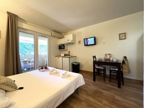 Apartment Saint-Florent, studio flat, 2 persons - photo_1011859173198