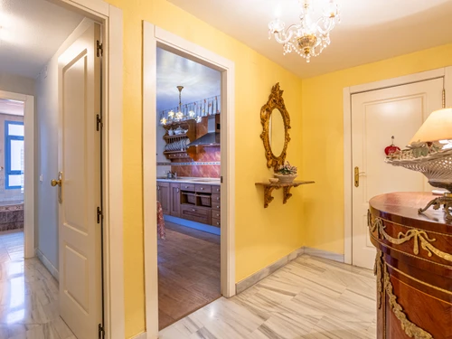 Apartment Tomares, 3 bedrooms, 5 persons - photo_1011830383257