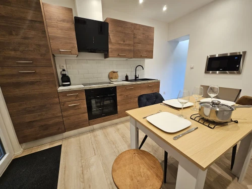 Gasthaus Épinal, 2 Schlafzimmer, 4 Personen - photo_1011863374236