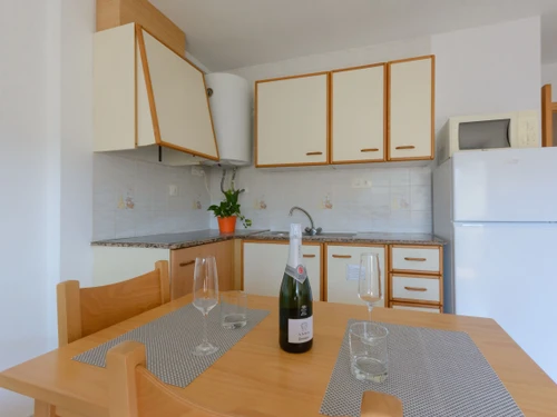 Apartment Salou, 1 bedroom, 3 persons - photo_1011865145523
