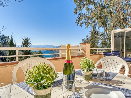 Apartment Roses, 2 bedrooms, 4 persons - photo_1011865196430