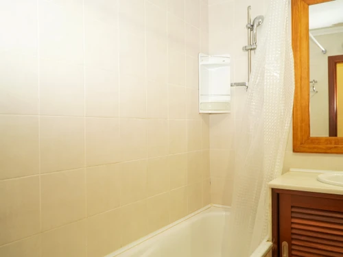 Apartment Guia, 2 bedrooms, 4 persons - photo_1011865217086